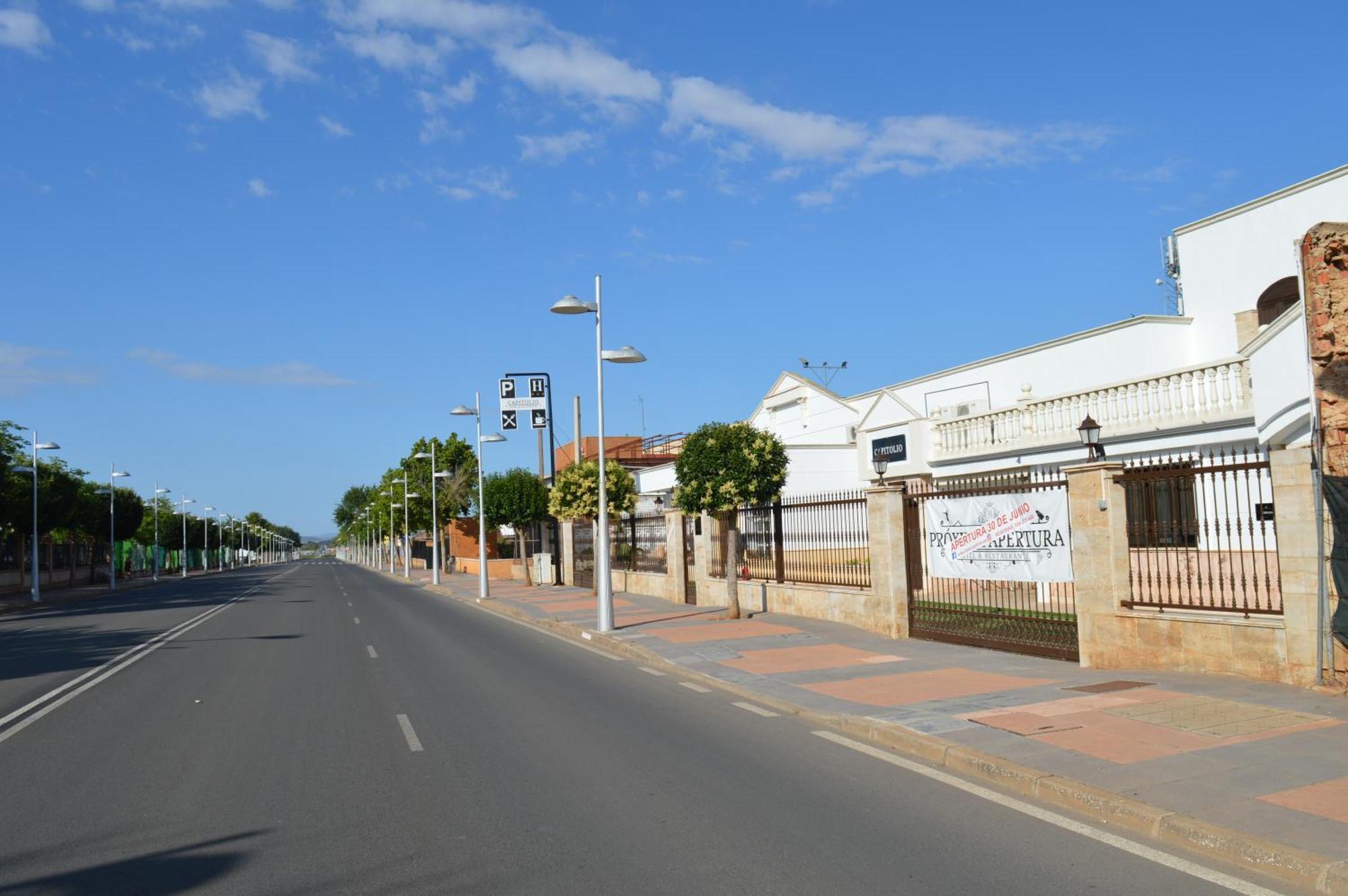 Nuevo Hotel Capitolio Valdepenas Bagian luar foto